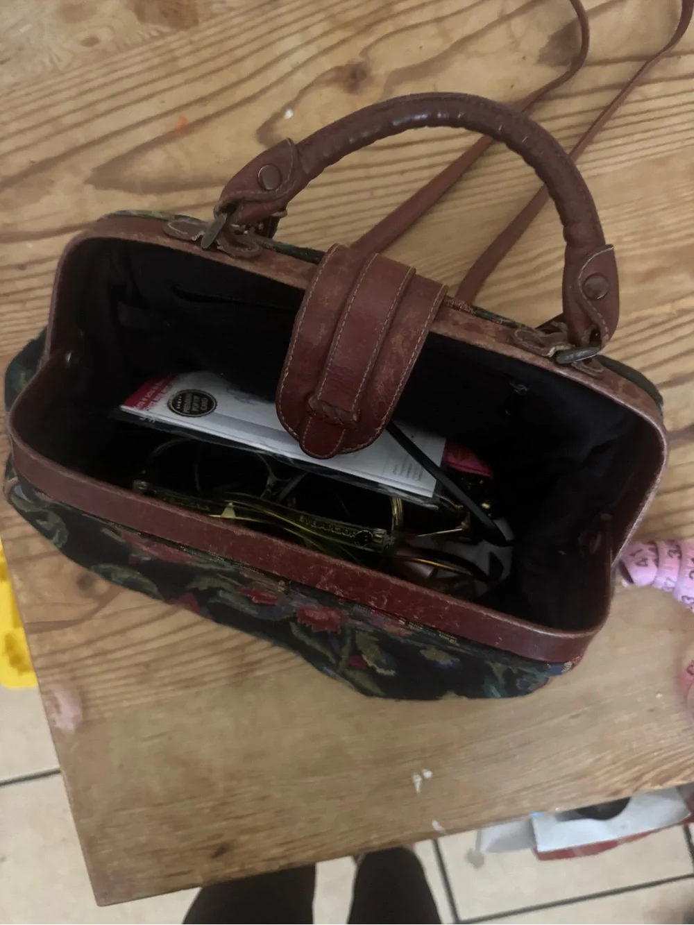 Liz Claiborne Black Floral Tapestry Satchel with Brown Trim small